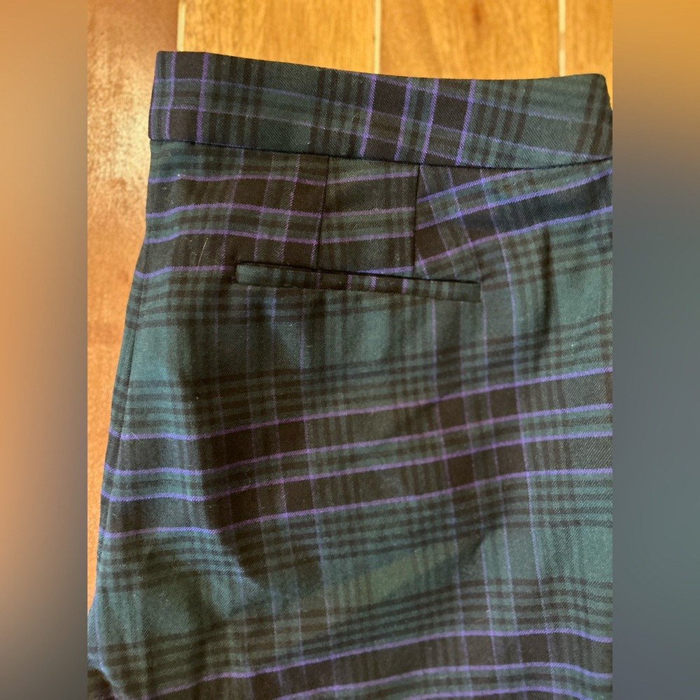 Talbots Plaid Dress Ankle pants. 10 - Picture 5 of 9